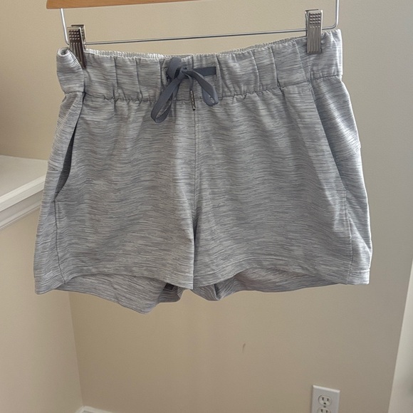 Lululemon Athletica Gray Women's Shorts - Picture 1 of 4
